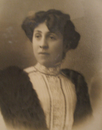 <h4>Unbekannte Matrone </h4> unbekannte_matrone